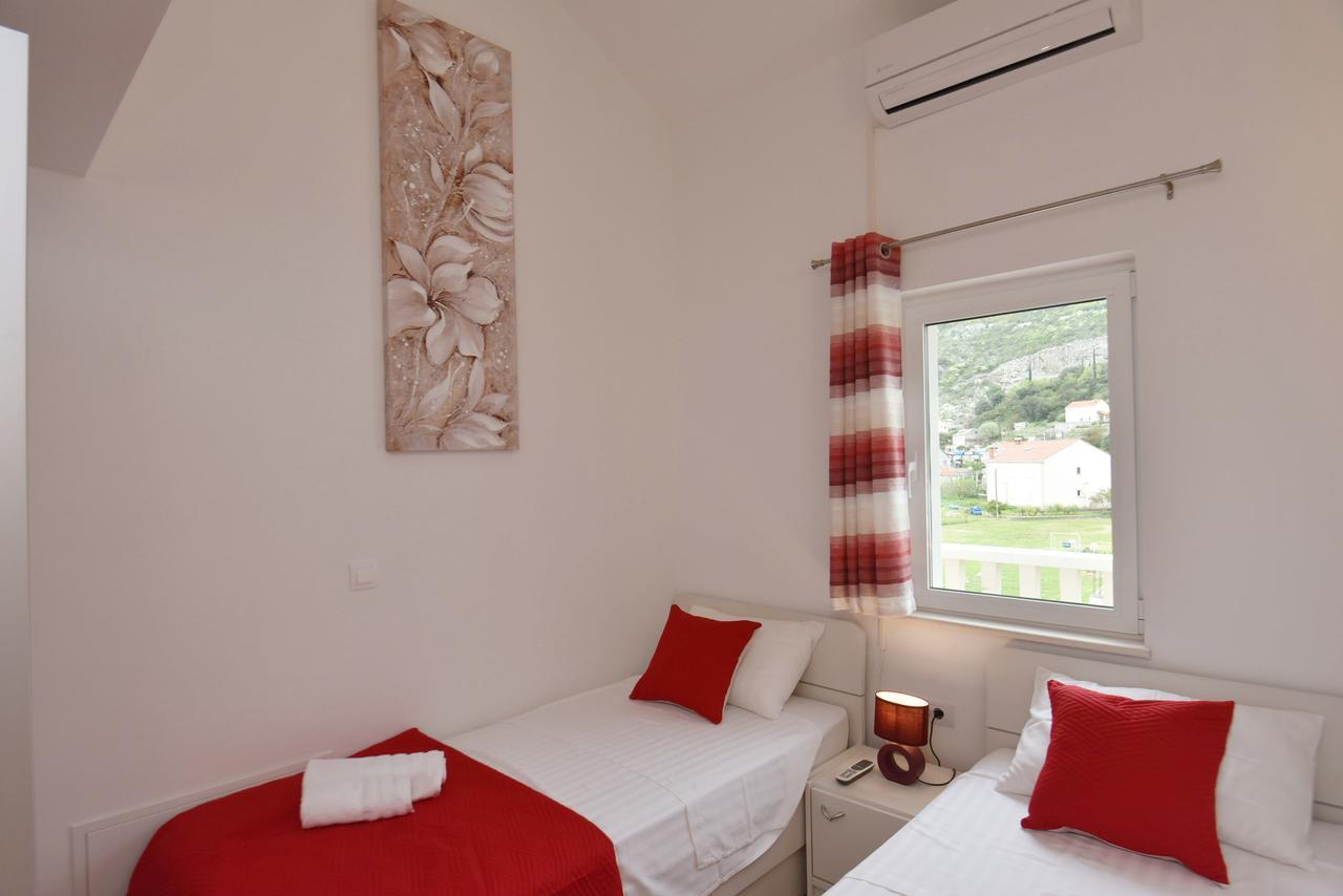 Apartments Lorena Мокошиця Екстер'єр фото